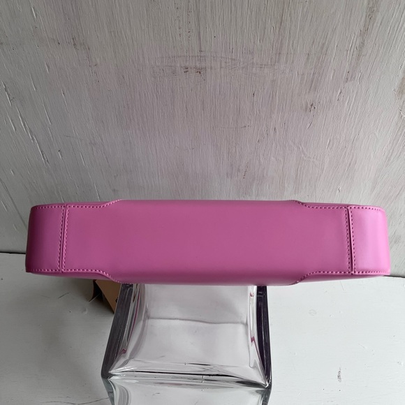 🔴SOLD🔴 BURBERRY Medium TB Monogram Leather Shoulder Bag-Primrose Pink - Picture 12 of 16